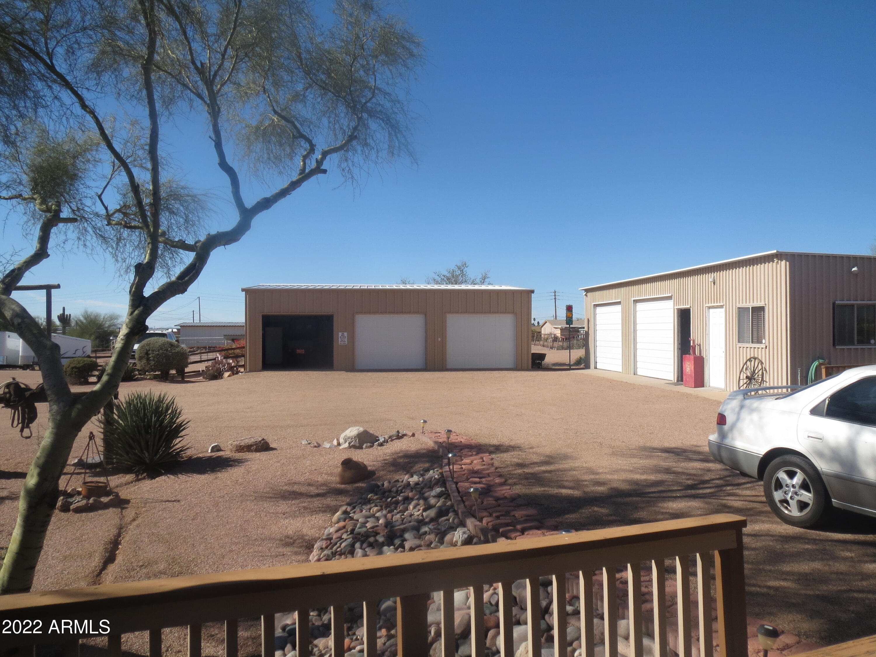 960 South Wickiup Road Apache Junction, AZ 85119 - Photo 34 of 53 Shop_Garage_1