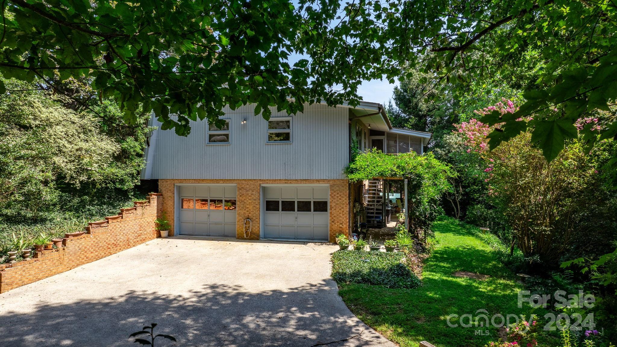 50 Skyline Road Hickory, NC 28601 - Photo 29 of 43 Gallery Image 29