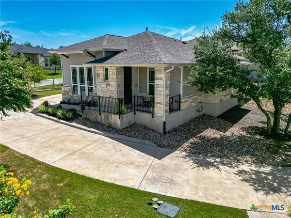 $2,750 | 108 Mulligan Drive, Unit 103, San Marcos, TX 78666