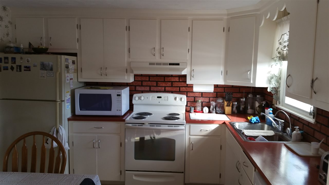 40 South Road Londonderry, NH 03053 - Photo 11 of 28