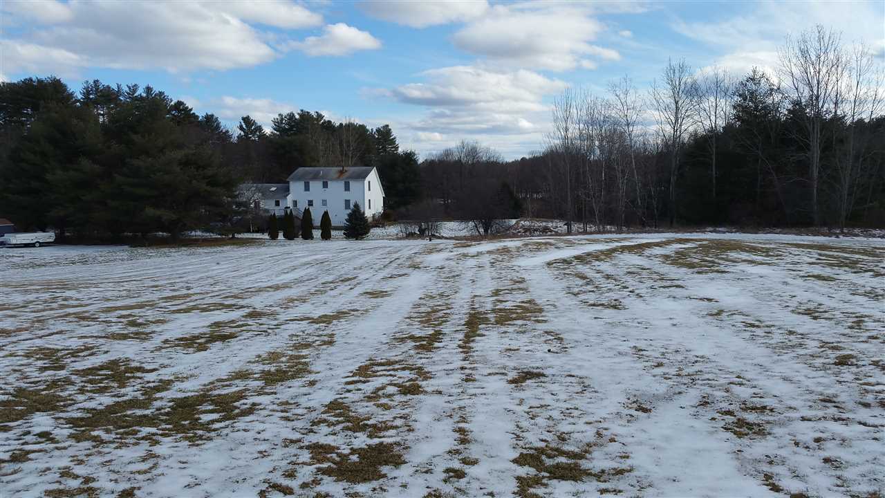 40 South Road Londonderry, NH 03053 - Photo 5 of 28