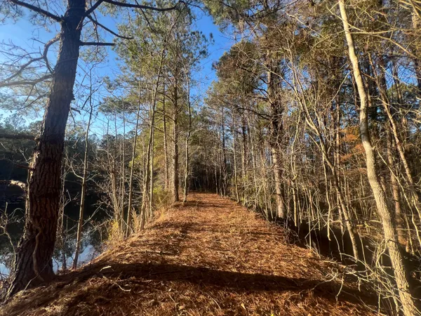 $379,900 | 22701 Highway 129, Cobbtown, GA 30420