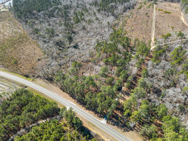 $379,900 | 22701 Highway 129, Cobbtown, GA 30420