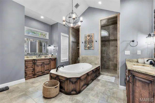 $1,425,000 | 1355 Ridgeway Drive, Benton, MO 63736