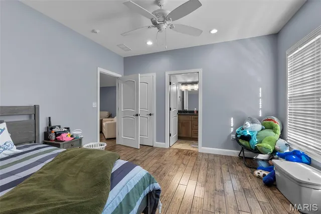 $1,425,000 | 1355 Ridgeway Drive, Benton, MO 63736