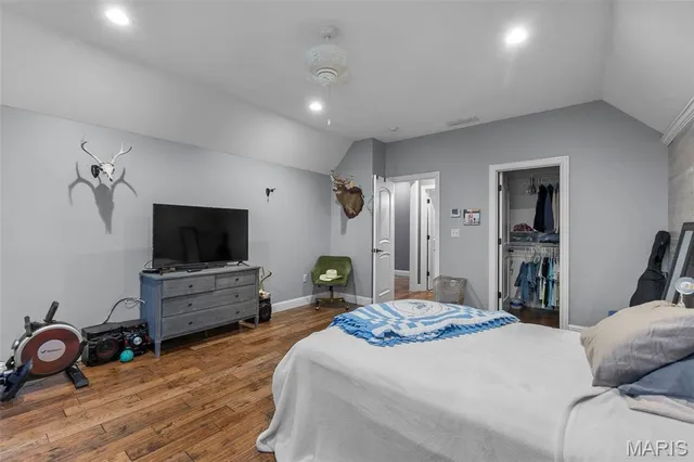 $1,425,000 | 1355 Ridgeway Drive, Benton, MO 63736