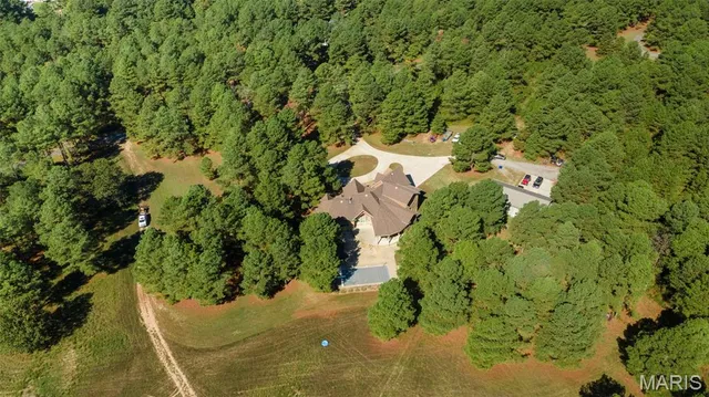 $1,425,000 | 1355 Ridgeway Drive, Benton, MO 63736