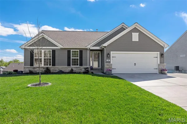 $385,000 | 79 Stone Bridge Drive, Moscow Mills, MO 63362