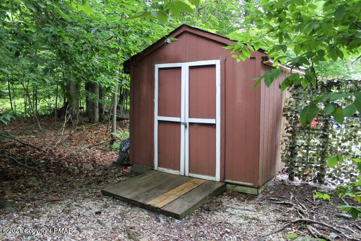 709 Edgewood Road Tobyhanna, PA 18466 - Photo 4 of 55 a view of backyard of house