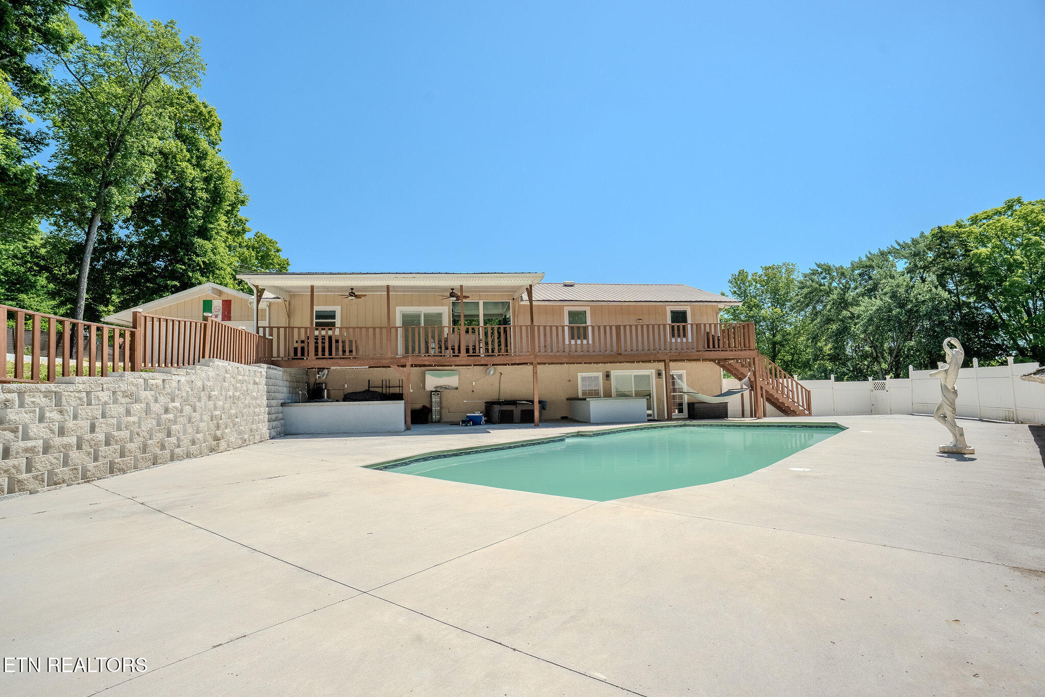 8023 Conner Road Powell, TN 37849 - Photo 6 of 58 DSC08452-HDR