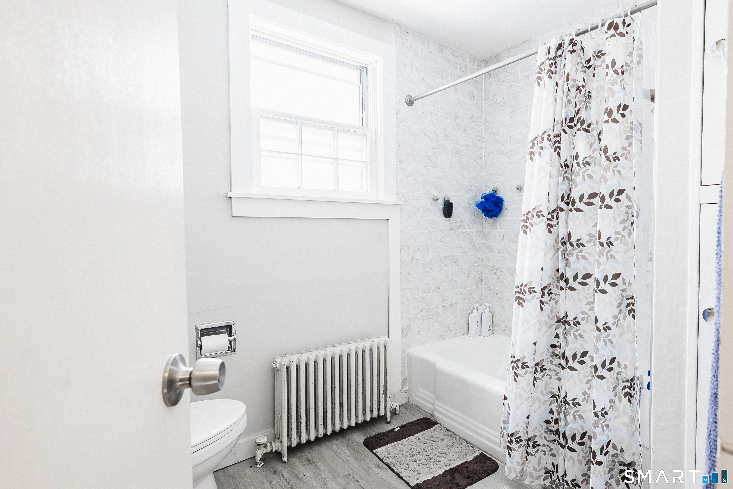 934 Storrs Road Mansfield, CT 06268 - Photo 18 of 24 a bathroom with a bathtub and shower
