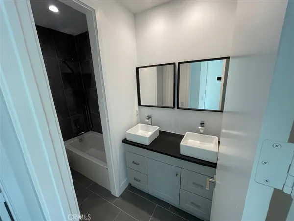 $2,400 | 29000 Scout Court, Canyon Lake, CA 92587