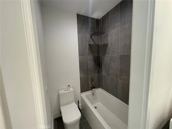 $2,400 | 29000 Scout Court, Canyon Lake, CA 92587