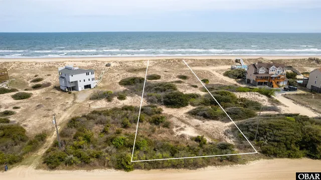 $425,000 | 2219 Sandfiddler Road, Corolla, NC 27927