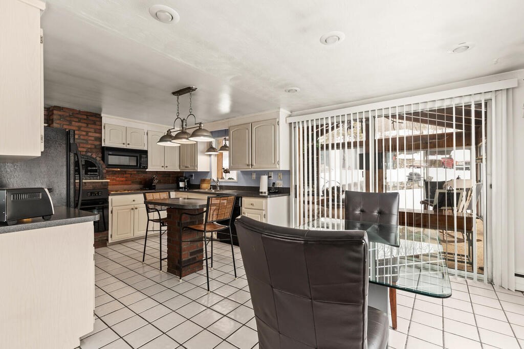 57 Moon Road Lynn, MA 01904 - Photo 14 of 30 Gallery Image 14