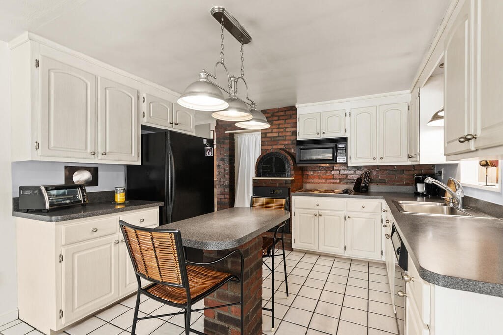 57 Moon Road Lynn, MA 01904 - Photo 16 of 30 Gallery Image 16