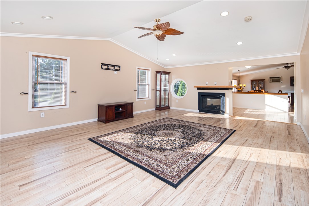 73 Carr's Lane Warwick, RI 02886 - Photo 15 of 35