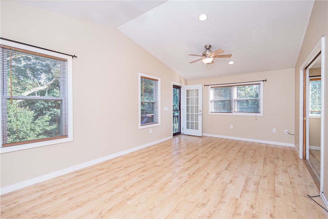 73 Carr's Lane Warwick, RI 02886 - Photo 18 of 35