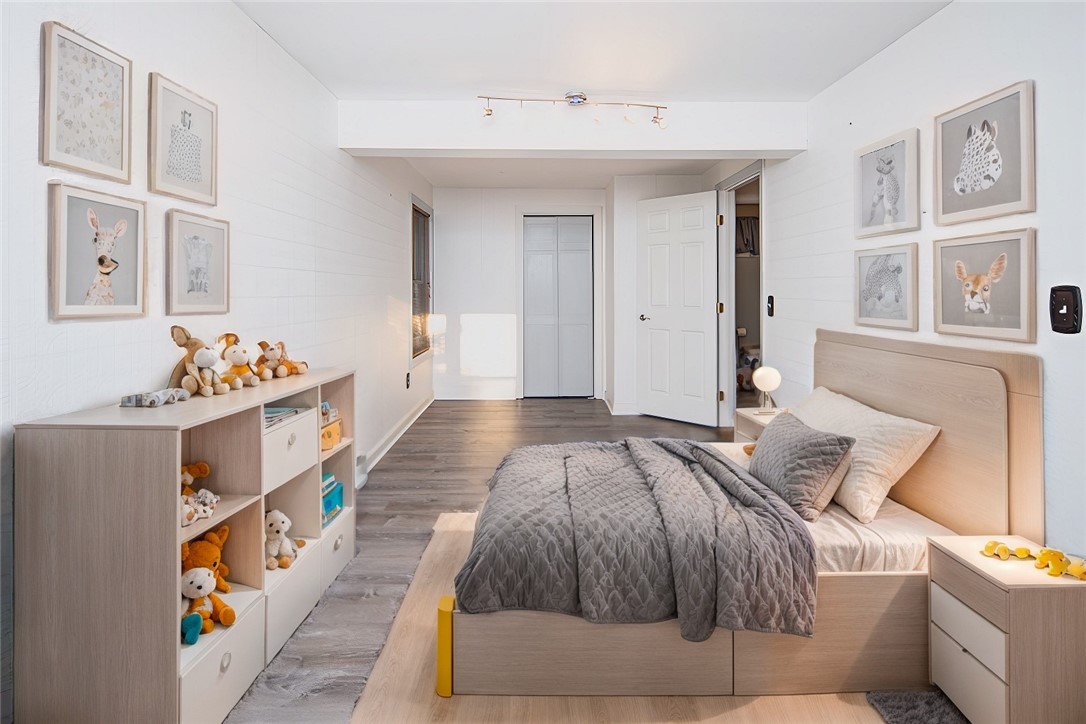 73 Carr's Lane Warwick, RI 02886 - Photo 21 of 35 Listing photo has been virtually staged.