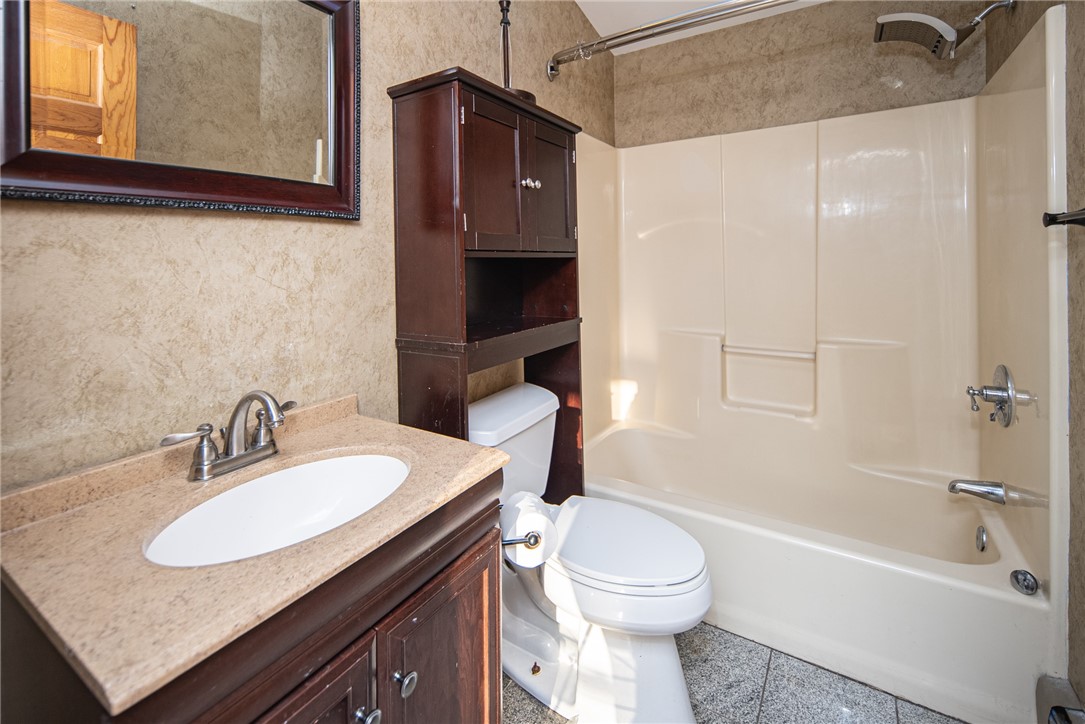 73 Carr's Lane Warwick, RI 02886 - Photo 10 of 35