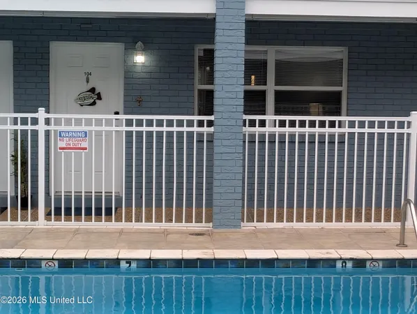 $2,890 | 1282-104 Beach Boulevard, Unit 104, Biloxi, MS 39530