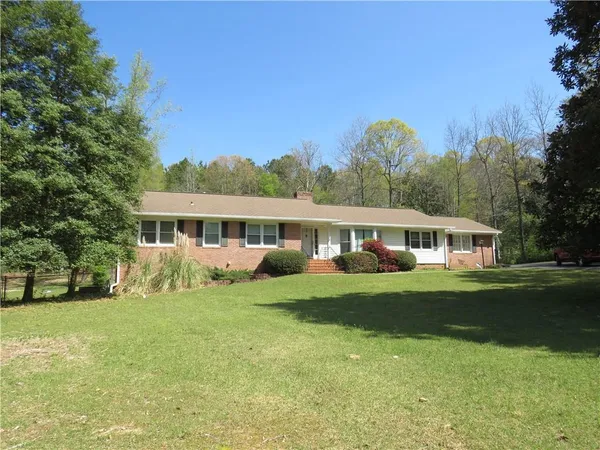 $359,900 | 218 Fair Oaks Road, Cedartown, GA 30125