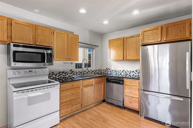 $415,000 | 5788 Vista Drive, Ferndale, WA 98248