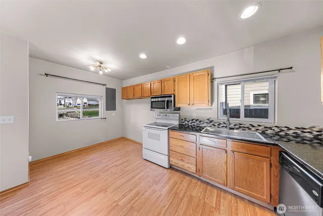 $415,000 | 5788 Vista Drive, Ferndale, WA 98248