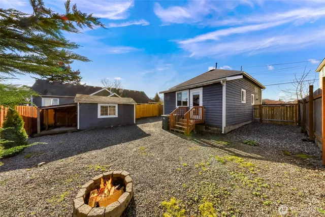 $415,000 | 5788 Vista Drive, Ferndale, WA 98248