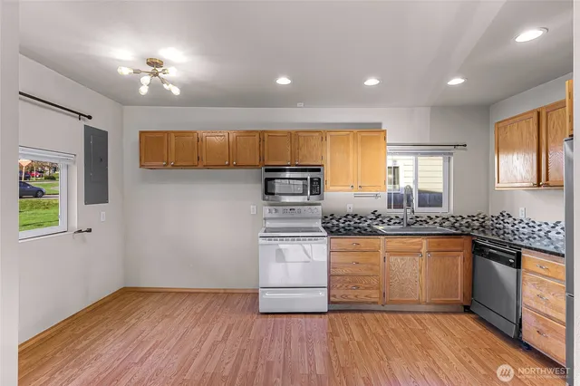 $415,000 | 5788 Vista Drive, Ferndale, WA 98248