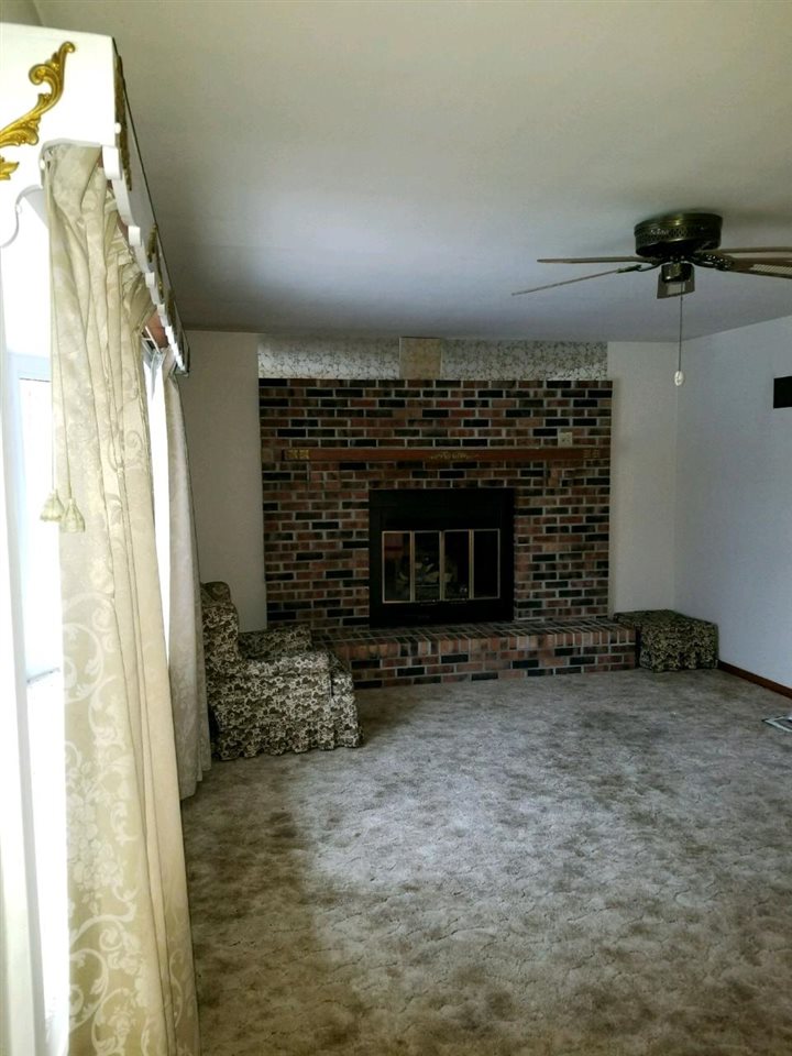 910 South 8th Street Oregon, IL 61061 - Photo 3 of 9 Gallery Image 3