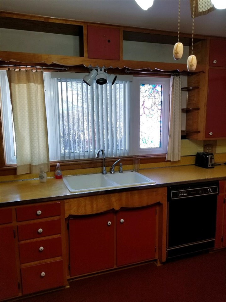 910 South 8th Street Oregon, IL 61061 - Photo 5 of 9 Gallery Image 5