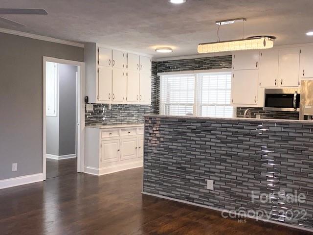 634 Edwards Road Fort Lawn, SC 29714 - Photo 8 of 36 Gallery Image 8