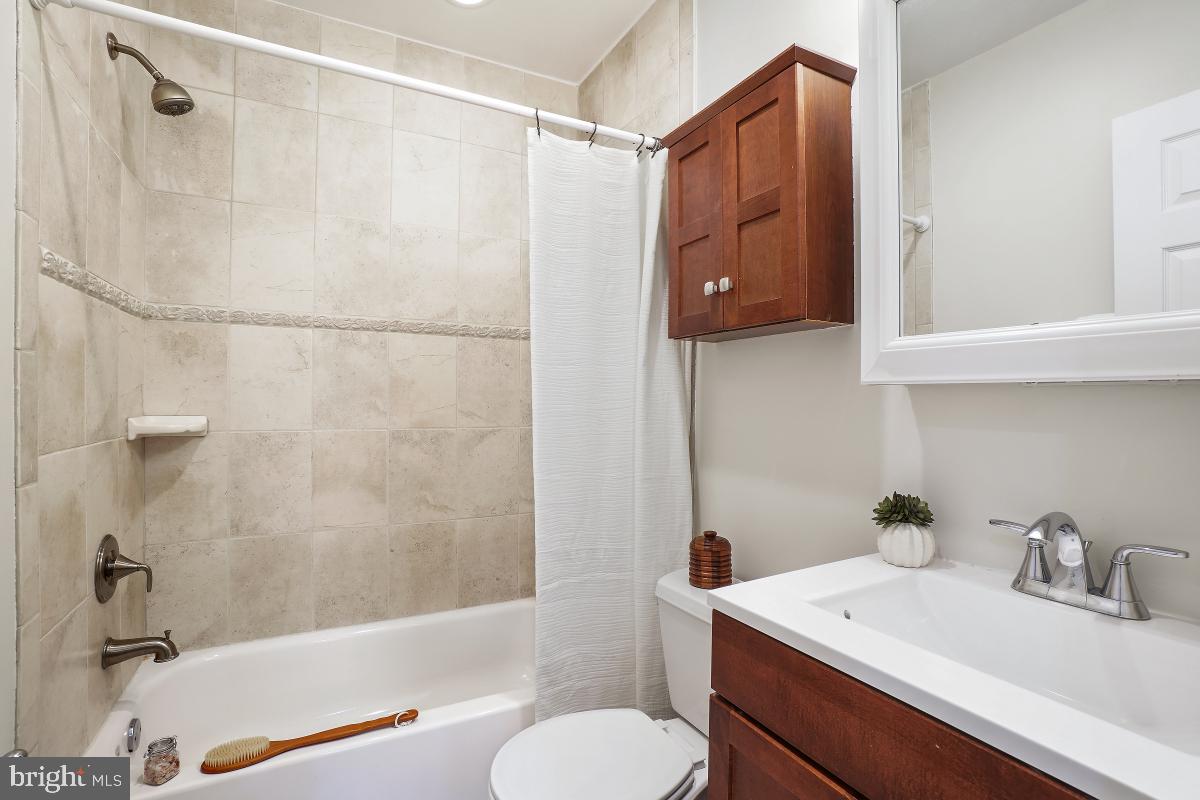 125 15th Street Northeast, Unit 3 Washington, DC 20002 - Photo 21 of 28