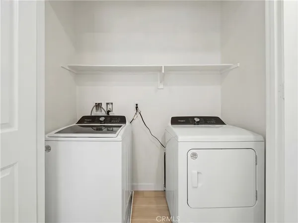 $749,999 | 27129 Valley Oak, Valencia, CA 91381