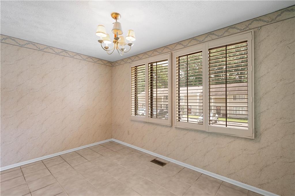 536 Hunters Path Road Bridgeville, PA 15017 - Photo 6 of 27 Great Windows in the Eating Area of Kitchen