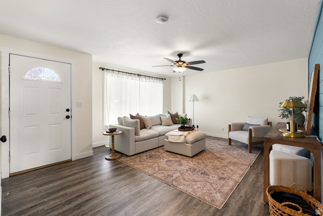 787 North 200 West Logan, UT 84321 - Photo 3 of 40