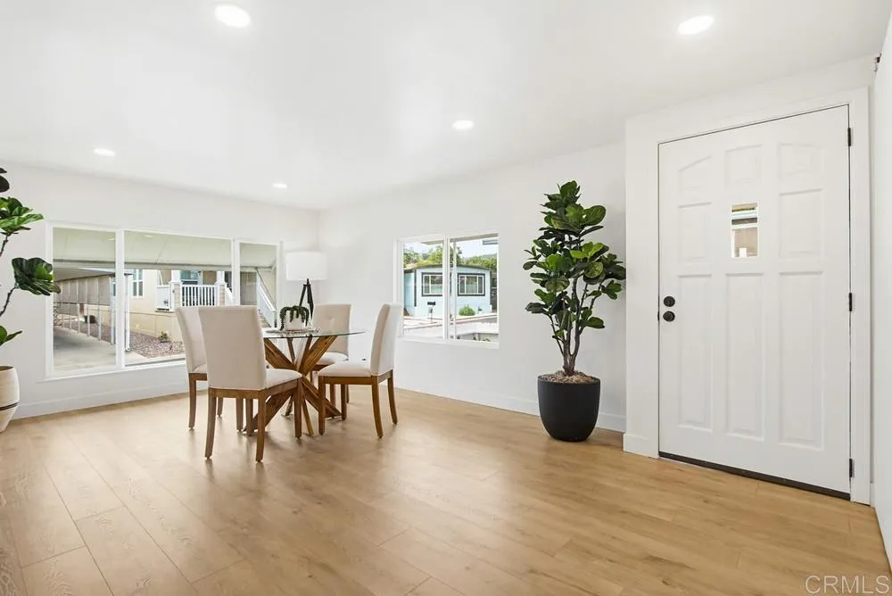 8301 Mission Gorge Road, Unit 274 Santee, CA 92071 - Photo 21 of 51 Gallery Image 21