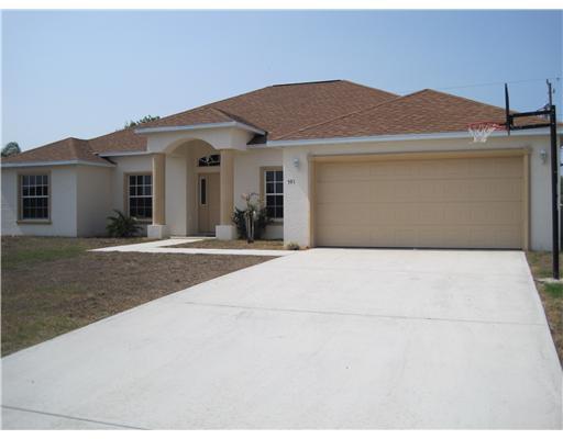 591 Southwest Rabbit Avenue Port St. Lucie, FL 34953 - Photo 1 of 14 Primary Photo