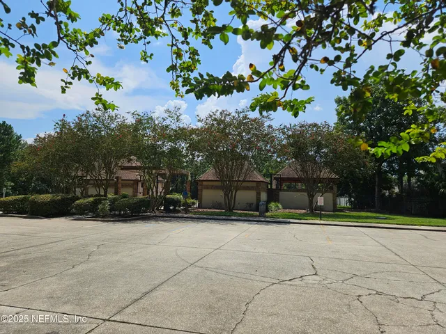 $1,738 | 2715 Lantana Lakes Drive, Jacksonville, FL 32246