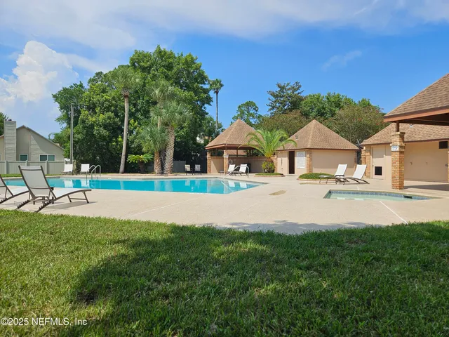 $1,738 | 2715 Lantana Lakes Drive, Jacksonville, FL 32246