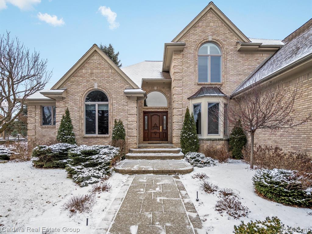 58223 Pheasant Ridge Washington, MI 48094 - Photo 2 of 67 Gallery Image 2