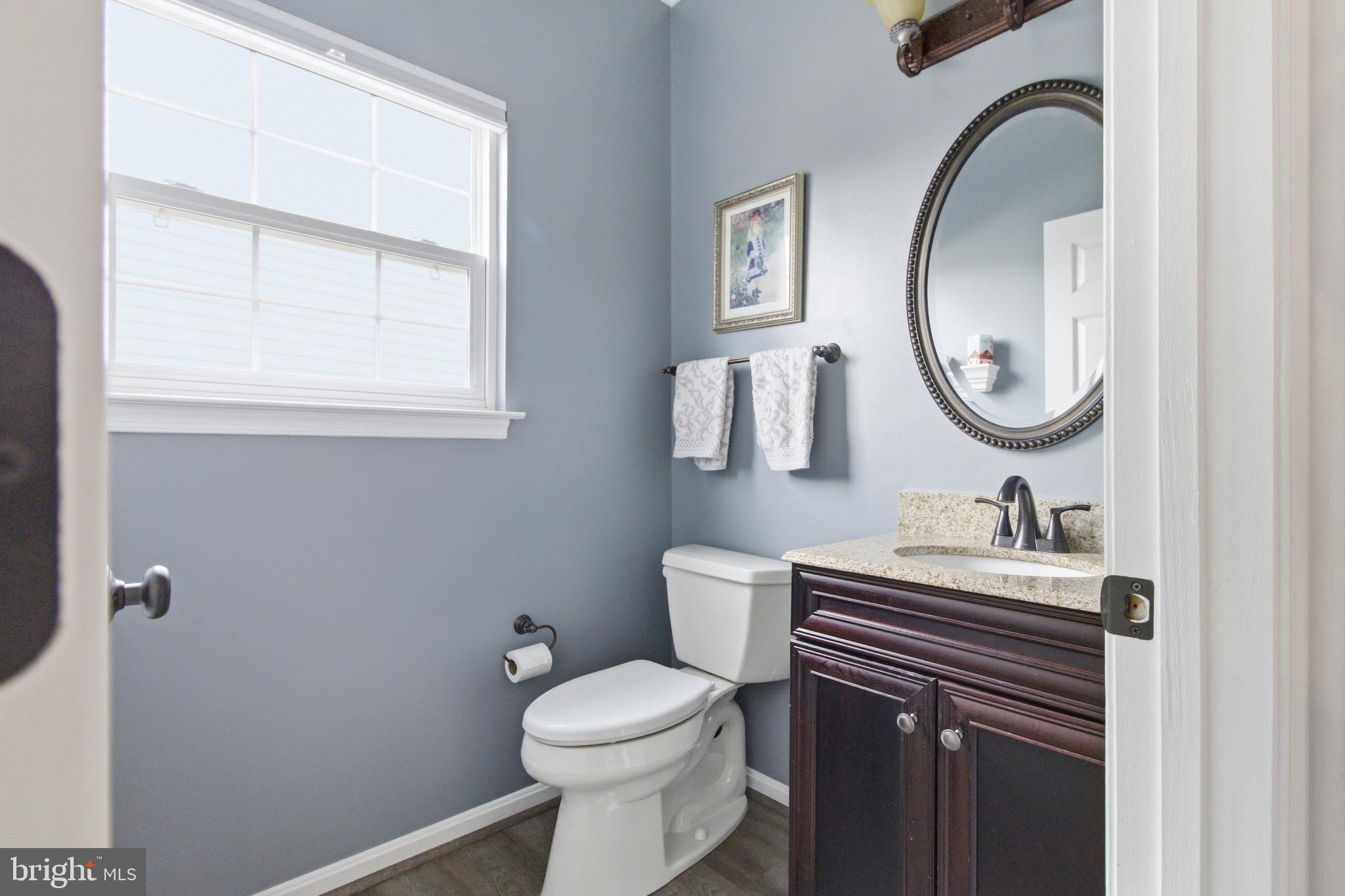 720 Vista Ridge Drive Northeast Leesburg, VA 20176 - Photo 16 of 61 Powder room on Main Level