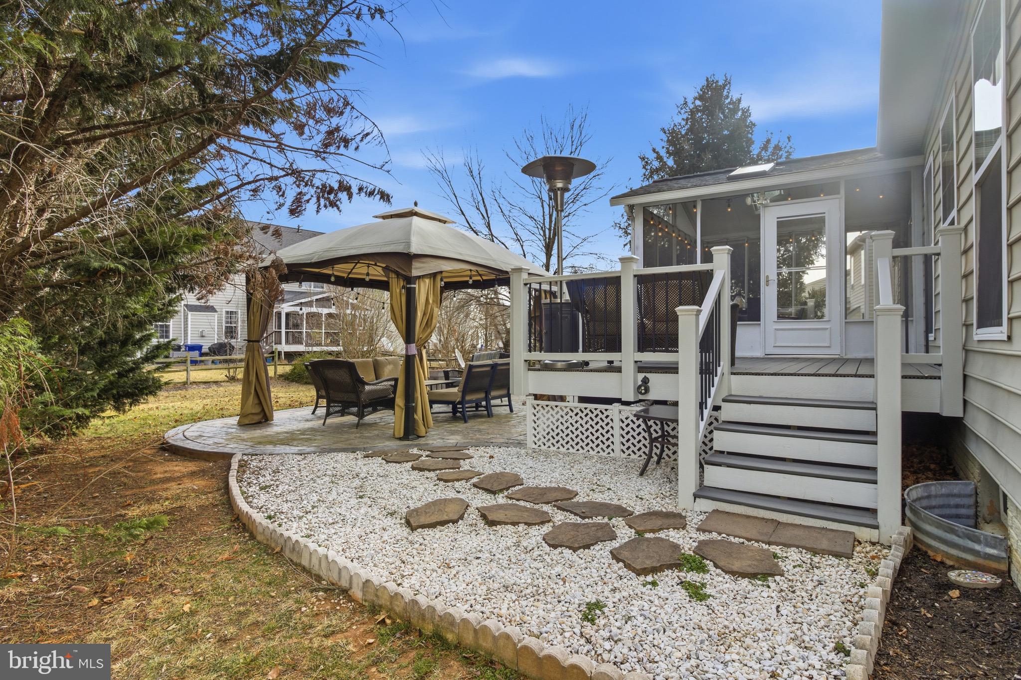 720 Vista Ridge Drive Northeast Leesburg, VA 20176 - Photo 37 of 61 Backyard walkway leading to patio