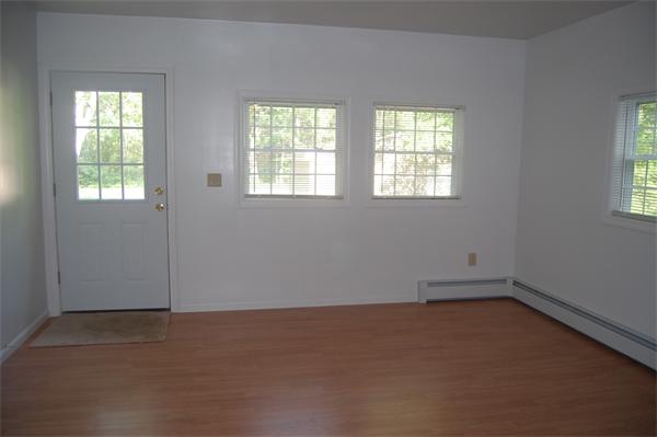 447 Hubbardston Road Templeton, MA 01468 - Photo 6 of 15 Gallery Image 6