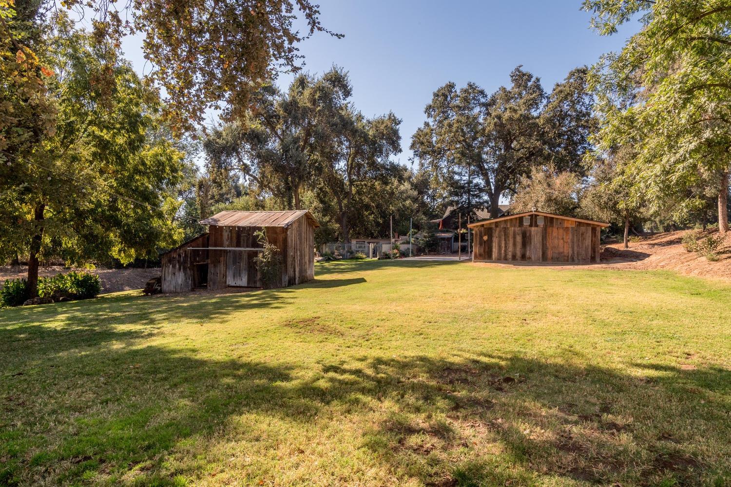 298 South Rainbow Route Sanger, CA 93657 - Photo 20 of 37 Gallery Image 20