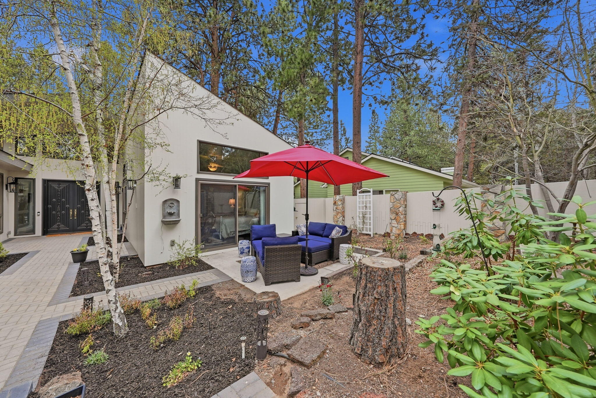 20344 Donkey Sled Road Bend, OR 97702 - Photo 66 of 74 45-web-or-mls-Riley_Visuals_030