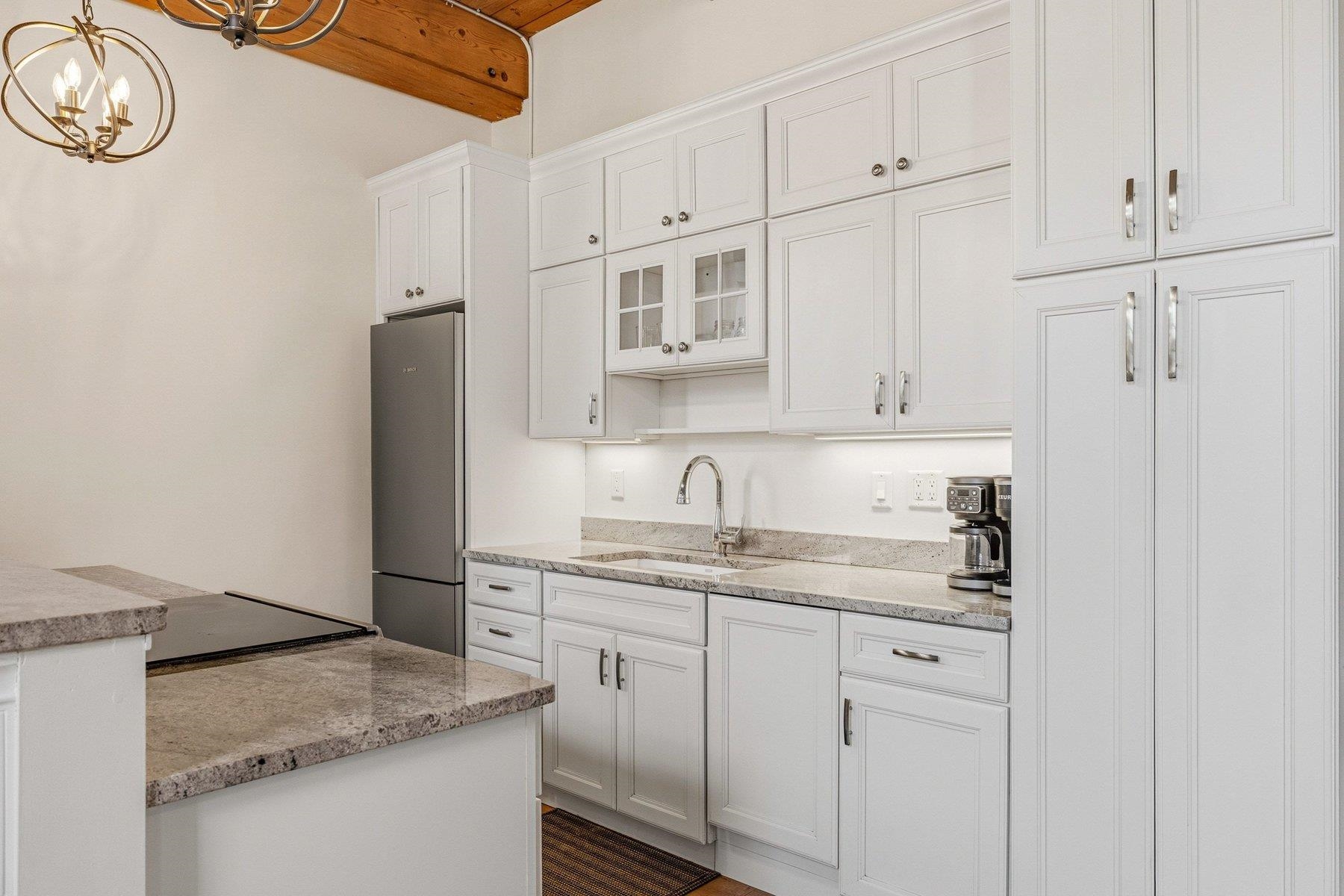 156 Front Street, Unit 217 Exeter, NH 03833 - Photo 7 of 30 Gallery Image 7