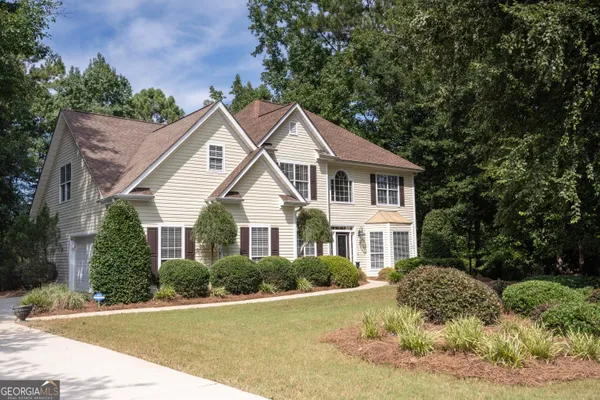 $379,999 | 166 Oakwood Trail, McDonough, GA 30252