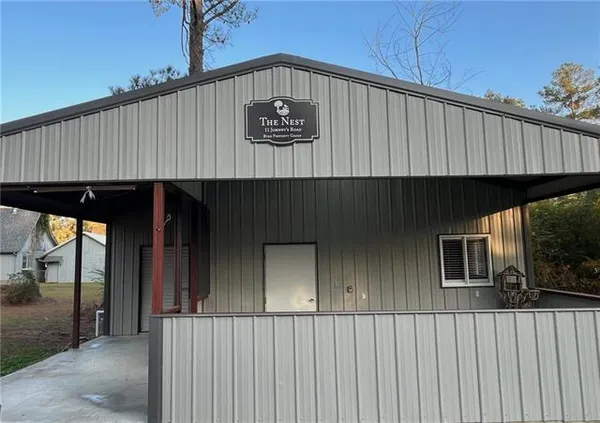 $1,300 | 11 Johnnys Road, Pineville, LA 71360